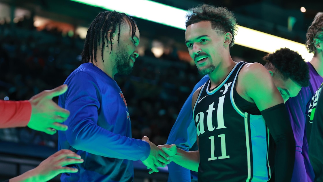 Trae Young Rips Jalen Brunson Knicks Jersey in Trending Video of WWE Entrance at Fanatics Fest
