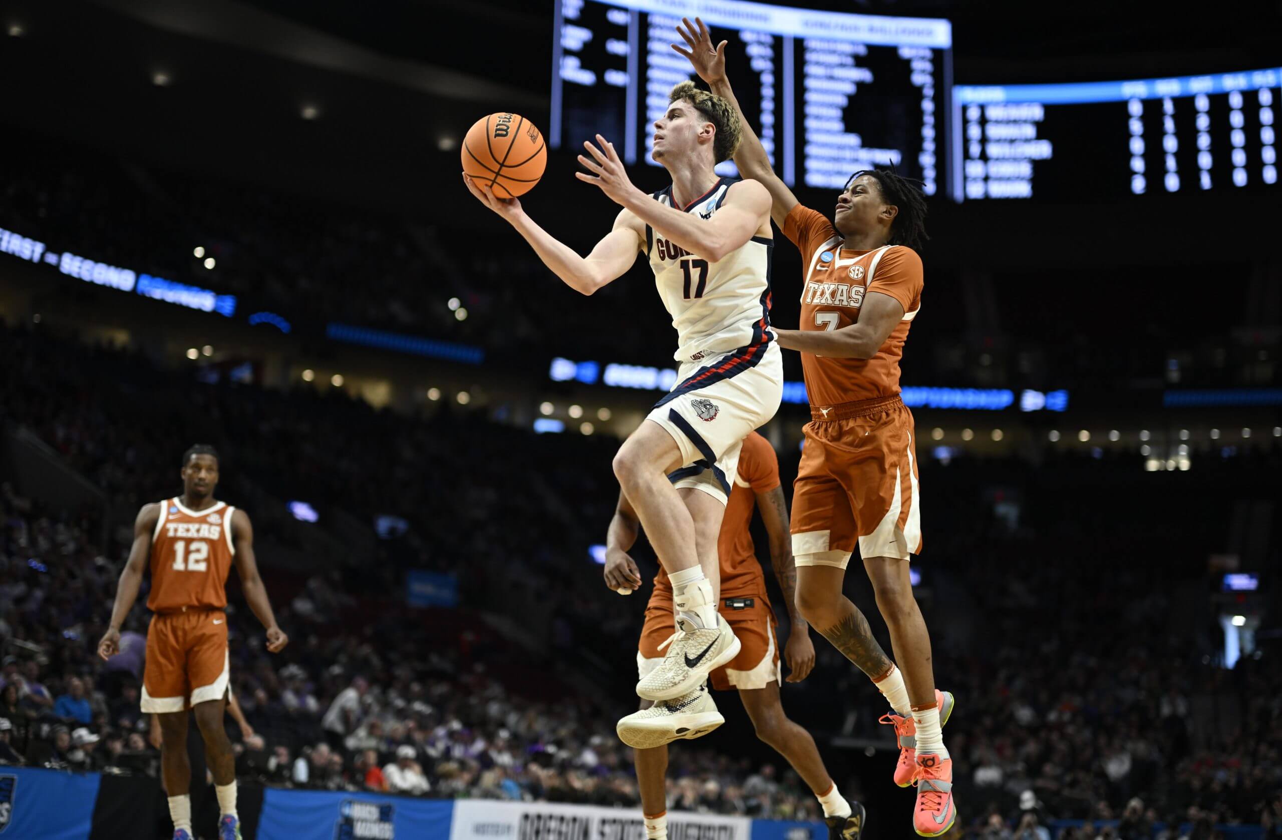 Mario Saint-Supery shoots a layup.