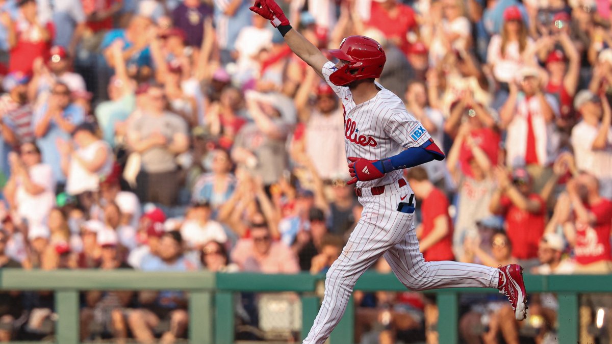Phillies chase Paul Skenes rarly, beat Pirates 10-6 – NBC10 Philadelphia