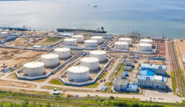 U.S. Crude Inventories Fall 1.7 Million Barrels As Iran Tensions Rattle Markets