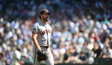 Giants Open To Covering Robbie Ray's Salary
