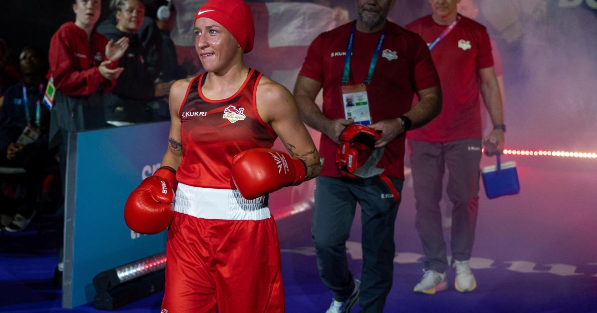 Ruby White makes winning Commonwealth boxing debut