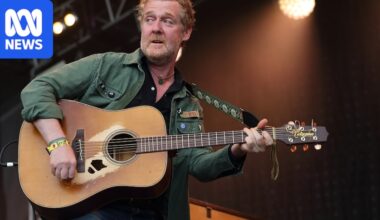 Irish musician and actor Glen Hansard dies in motorcycle crash