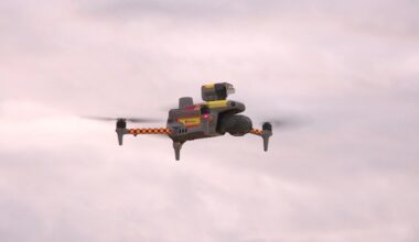 Sydney beaches add shark-spotting drones to protect swimmers - SMH.com.au