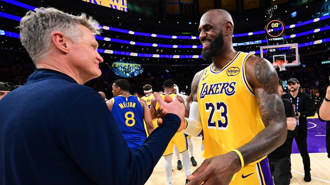 Steve Kerr Gives Honest Take on LeBron Pursuit by Warriors After James Signs 76ers Contract