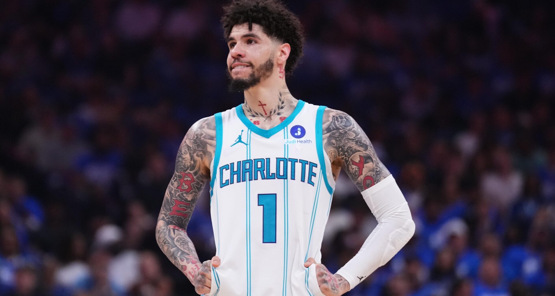 NBA Fan Gets LaMelo Ball's 'Rare 1 of 1' Tattoo on Back in Trending Photo