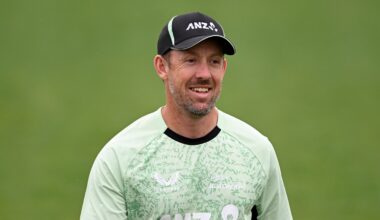 Cricket: Ronchi to depart Blackcaps for Melbourne Renegades