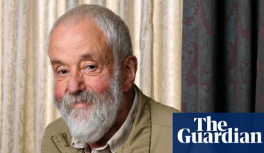 Director Mike Leigh likely to retire after his next film due to illness | Mike Leigh