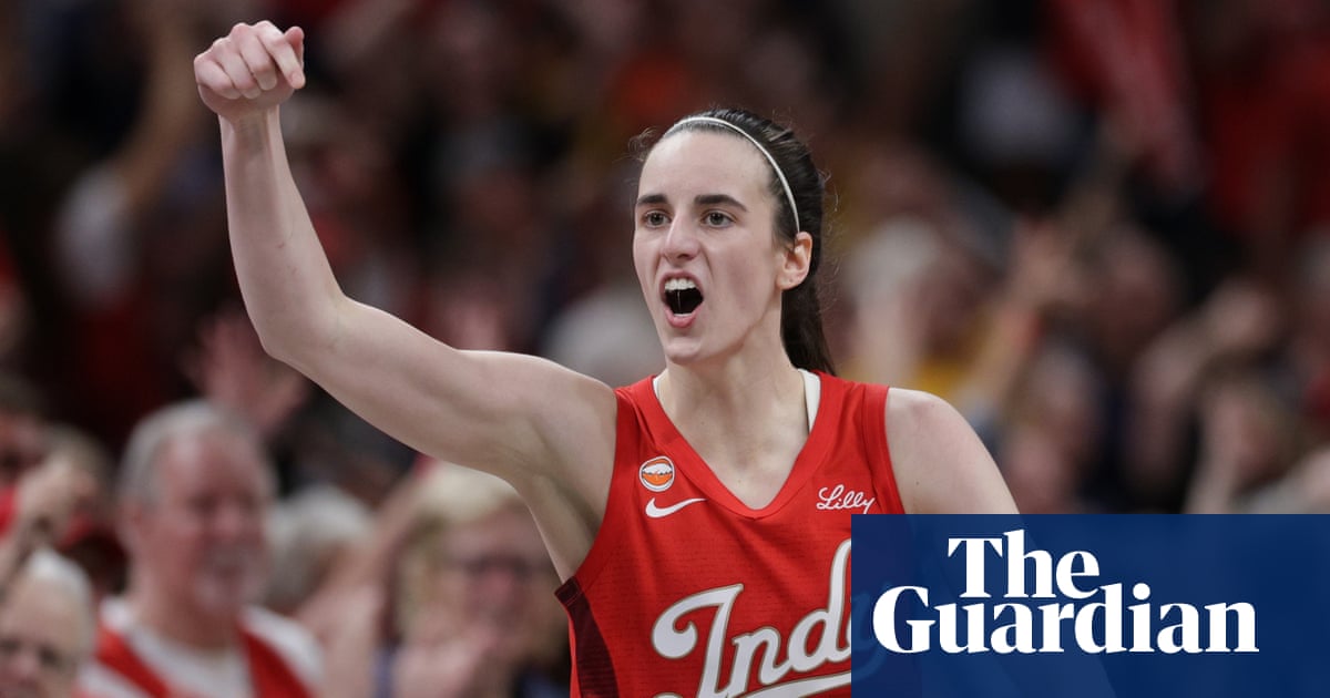 Caitlin Clark pours in career-high 45 points as Fever edge Storm in thriller | WNBA