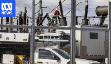 Mining industry spearheads energy transition at Kalgoorlie on edge of WA's main power grid
