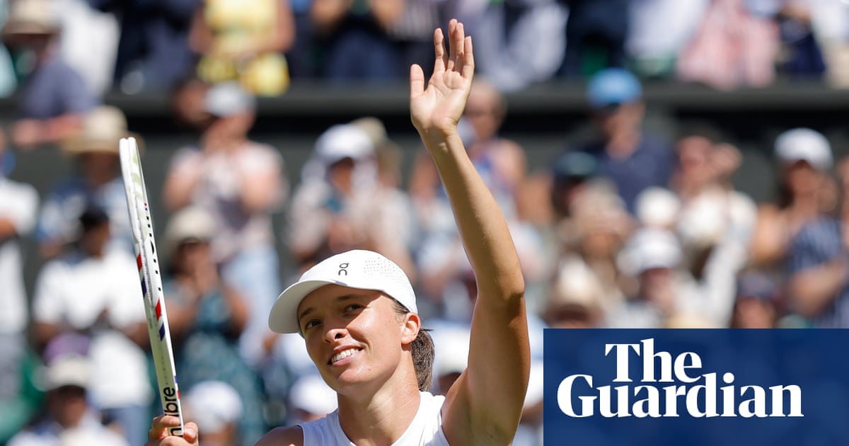 Swiatek puts tears and fears behind her to dismantle Pliskova at Wimbledon | Iga Swiatek