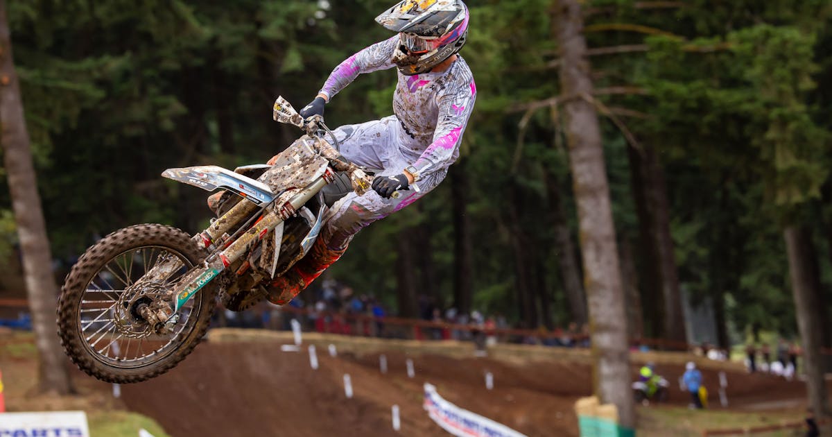 Carson Mumford Backs It Up