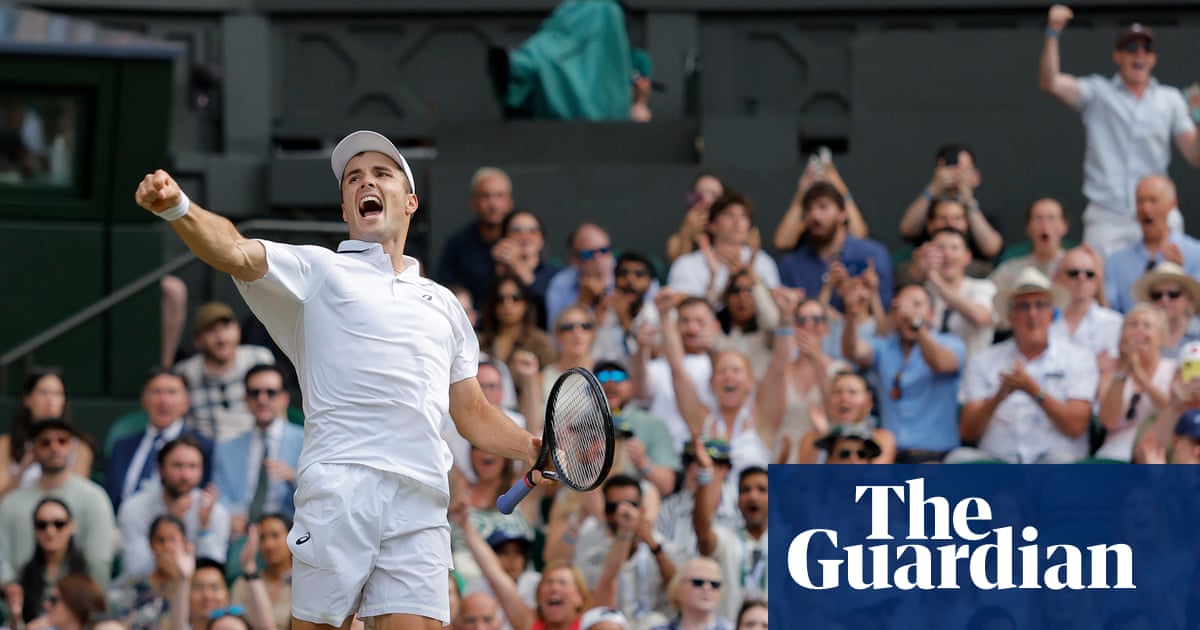 Arthur Fery whips up Centre Court crowd by never knowing when he is beaten | Wimbledon 2026