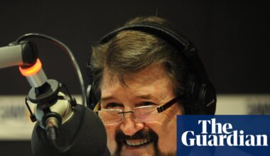 Derryn Hinch, broadcaster once known as ‘the human headline’, dies aged 82 | Derryn Hinch
