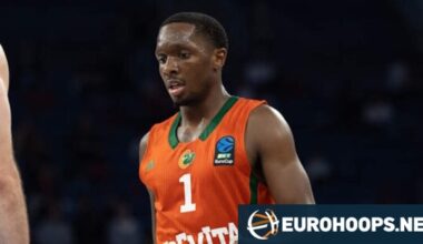 Umoja Gibson joins Barcelona on a two-year deal