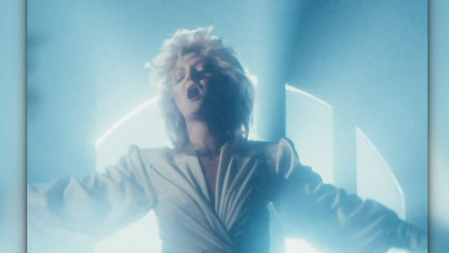 Bonnie Tyler is best known for Total Eclipse of the Heart.