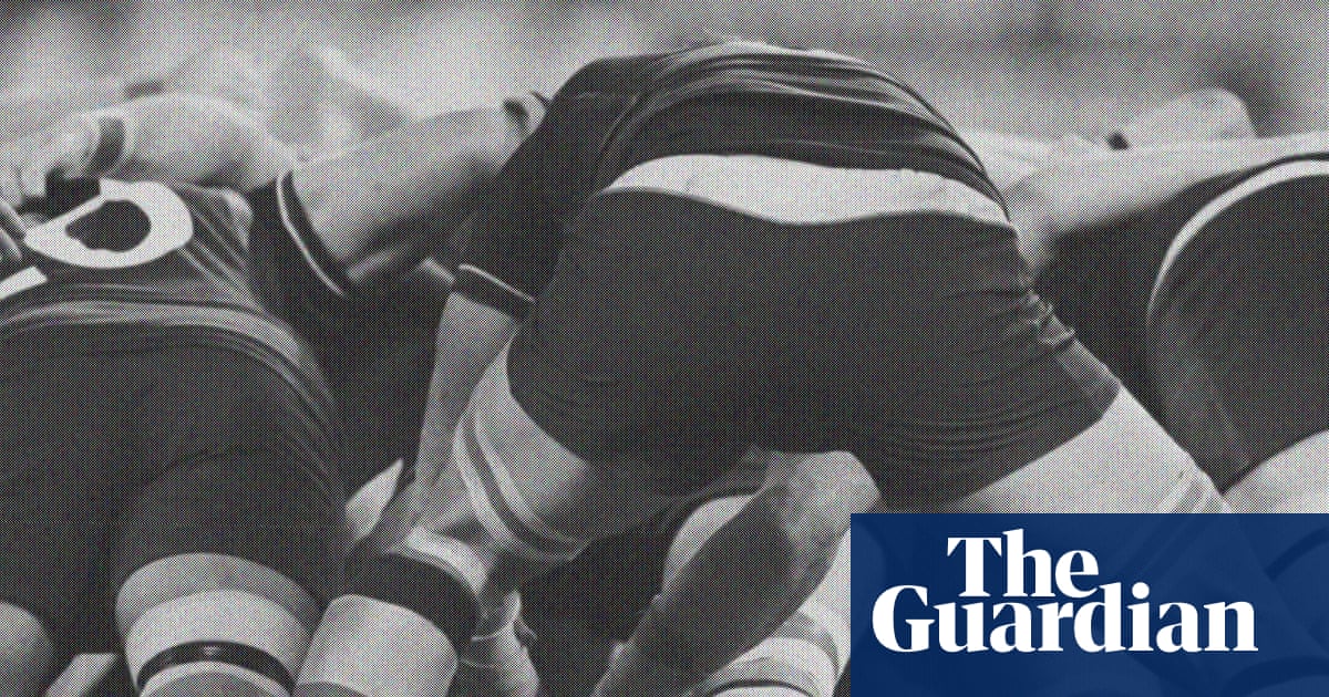 Rugby brain injury case reaches crisis point as judge retires to consider 95% strikeouts | Concussion in sport