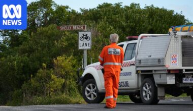 Search for missing baby resumes near Port MacDonnell after bodies of mother and child found