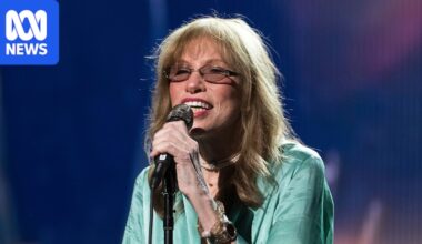 Carly Simon diagnosed with Parkinson's deisease and releasing new album
