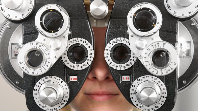 Optometrists speak out against big chain tactics they say prioritises profit over care