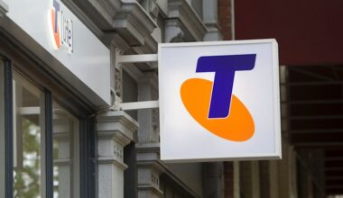 Australia news LIVE: Telstra outage affecting calls to Triple Zero, brings regional Victoria, NSW train services to a halt