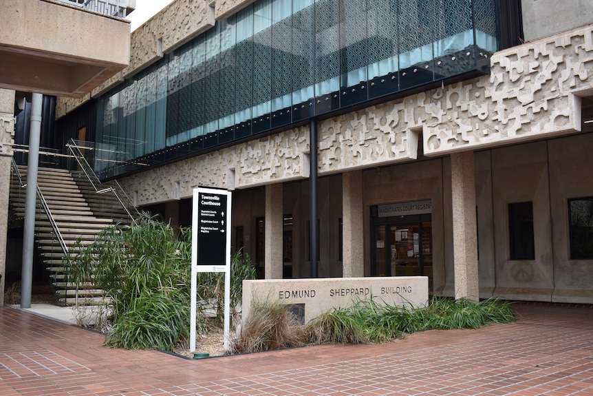 Exterior of the District Court in Townsville