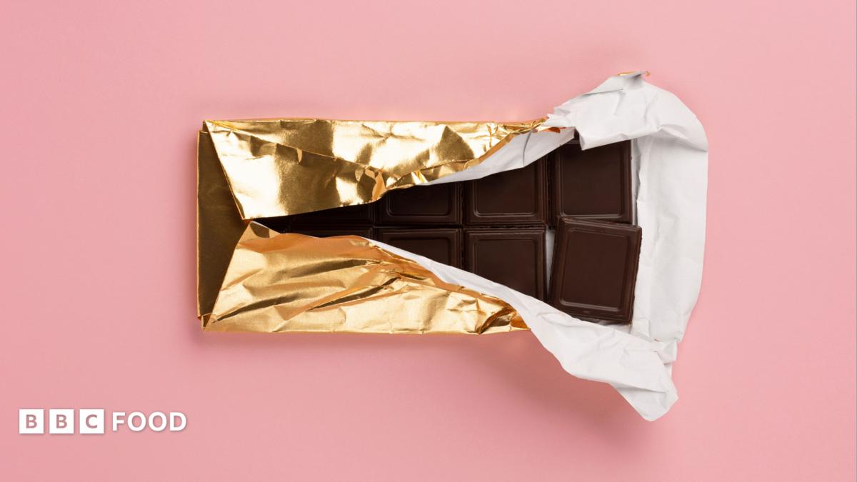 Dark chocolate bar in a gold wrapper
