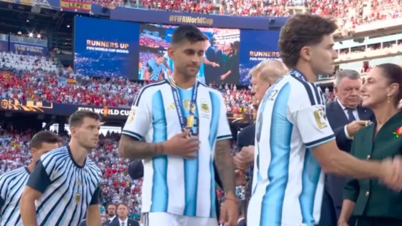 Argentinian soccer star snubs Donald Trump handshake during World Cup medal presentation