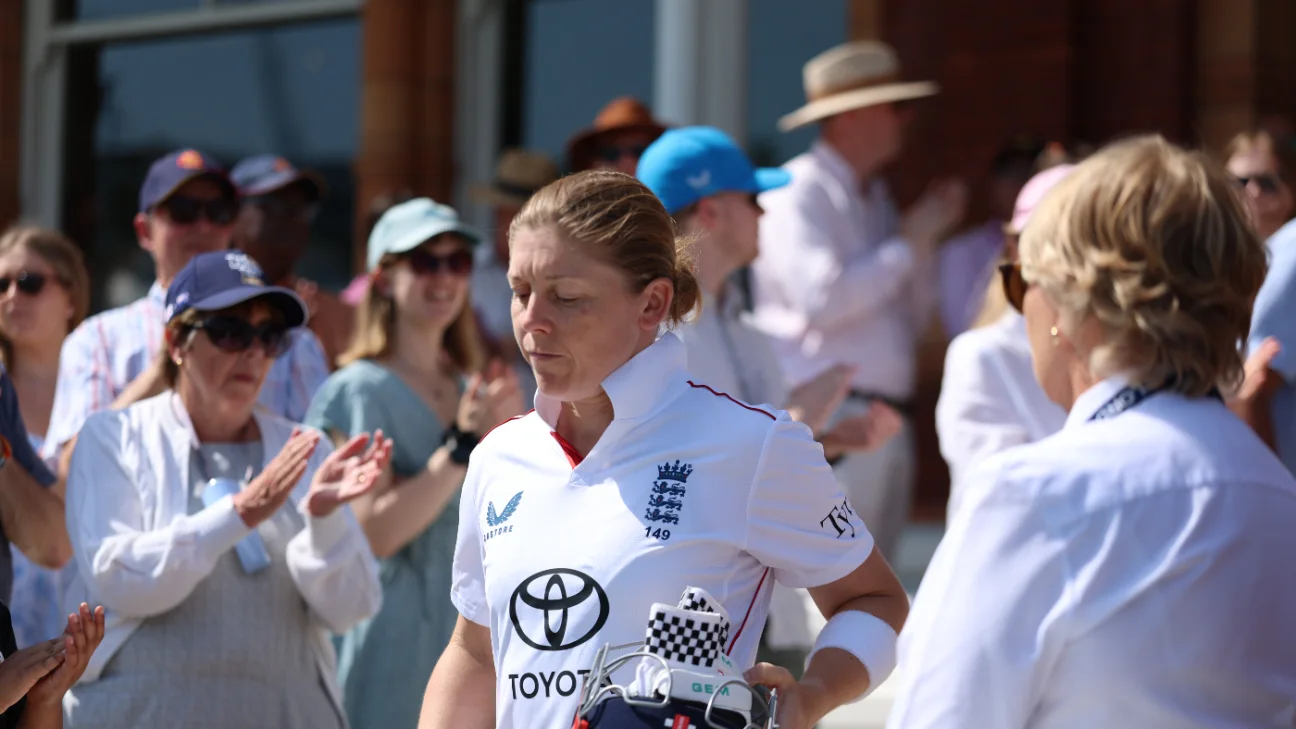 Former England captain Knight to retire from international cricket after Lord's Test