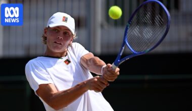 Cruz Hewitt through to Wimbledon juniors semifinal as Aussie duo falls short in mixed doubles final