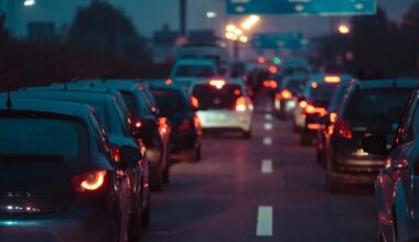 Perth traffic: Crash on Mitchell, Kwinana Freeway, breakdown on Graham Farmer Freeway cause Sunday night chaos