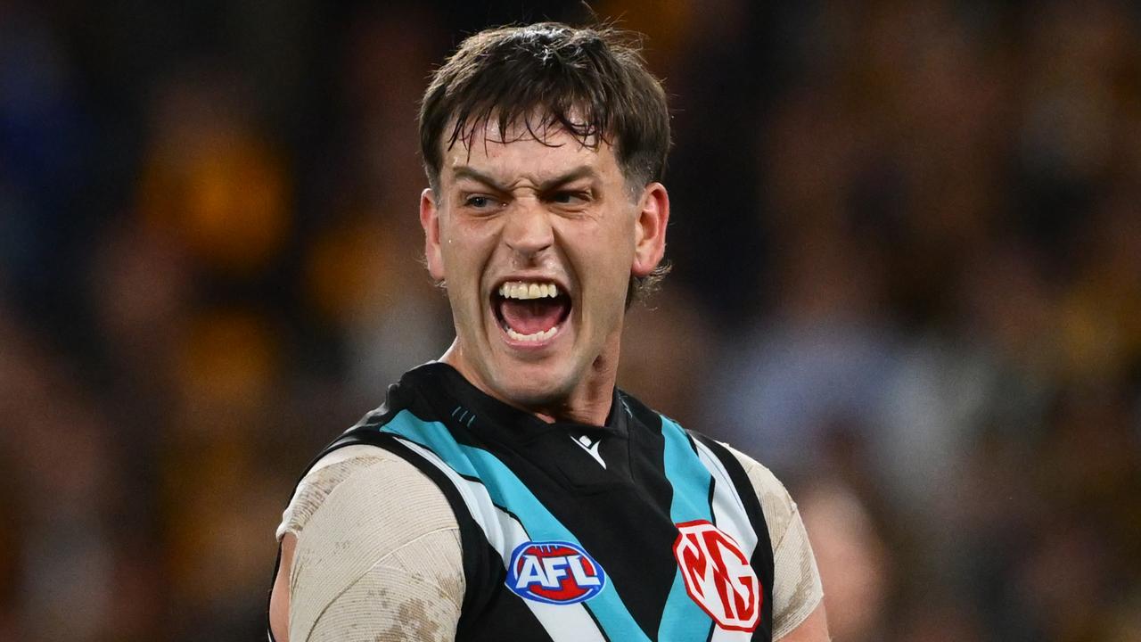 AFL 2026: Zak Butters free agency decision, clubs interested, Collingwood v Geelong, Cameron Mooney, trade news, rumours, whispers, latest
