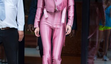 Gigi Hadid Arrives at Taylor Swift’s Wedding in a Shimmering Pink Gown