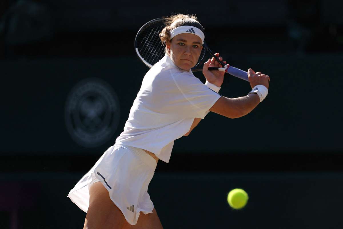 Wimbledon finalist Karolina Muchova out for 'a few weeks' after minor surgery