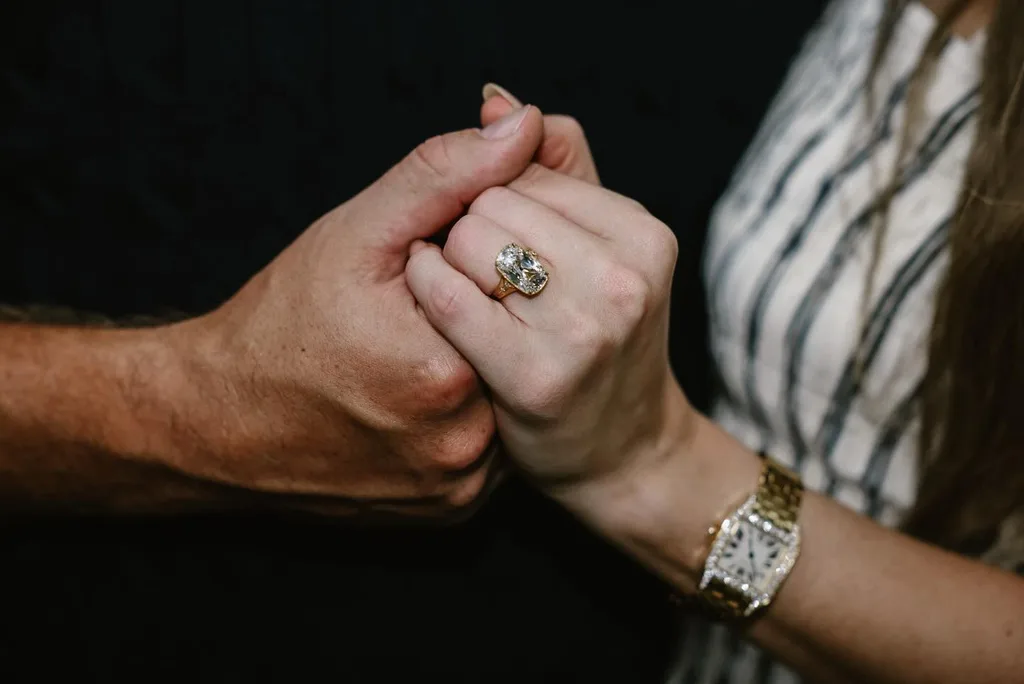 taylor swift engagement jewellery details