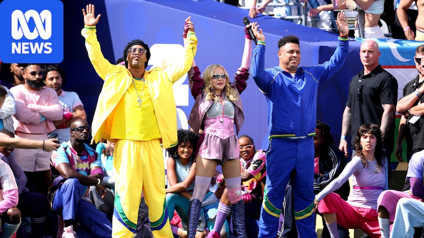 Key takeaways from random FIFA World Cup half-time show