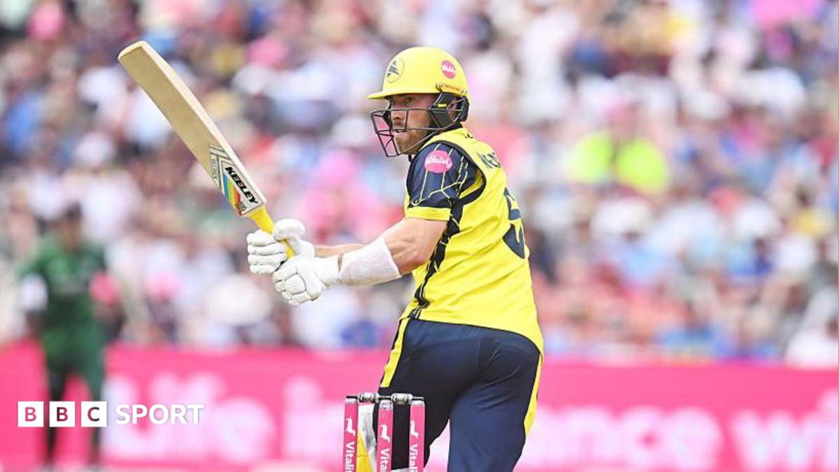 Joe Weatherley in action for Hampshire Hawks at Edgbaston