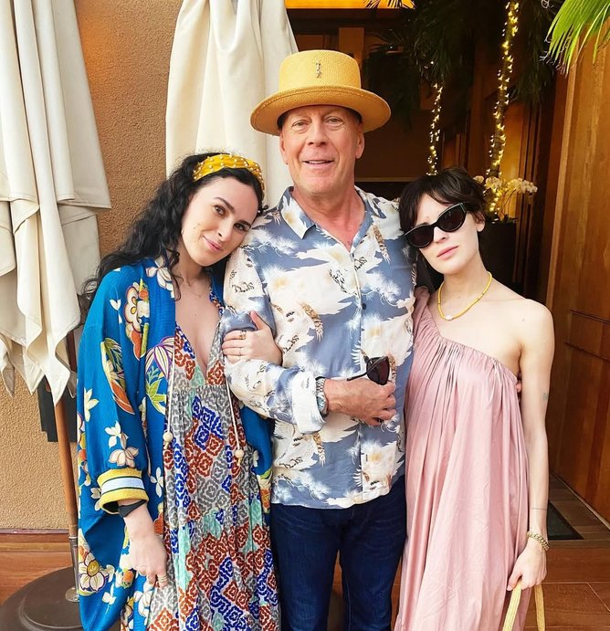 Rumer Willis (left) with her father Bruce Willis.