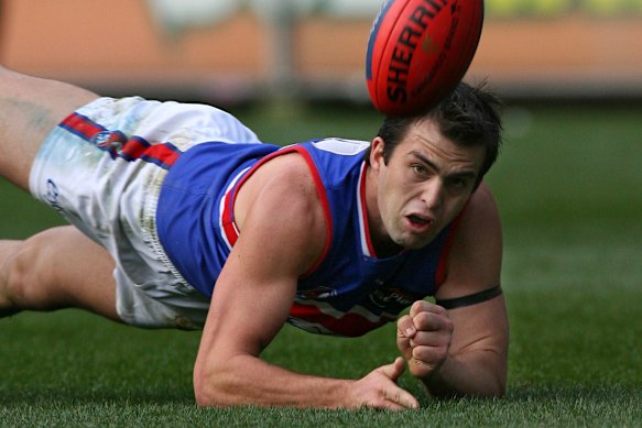 Brian Lake (formerly Harris) always had a chat with the runner when the messages came out.
