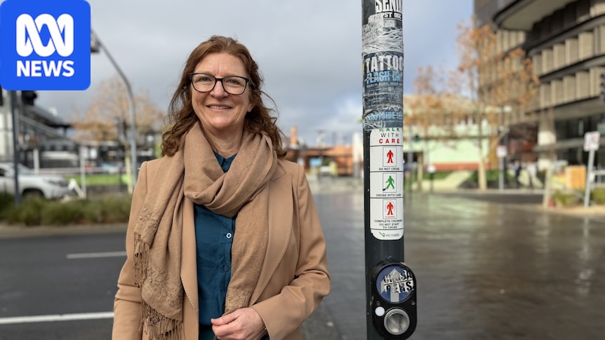 Calls to improve pedestrian safety in Victoria after increase in deaths