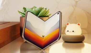 iPhone Fold to spearhead 2026 rebound for foldable phone screen shipments