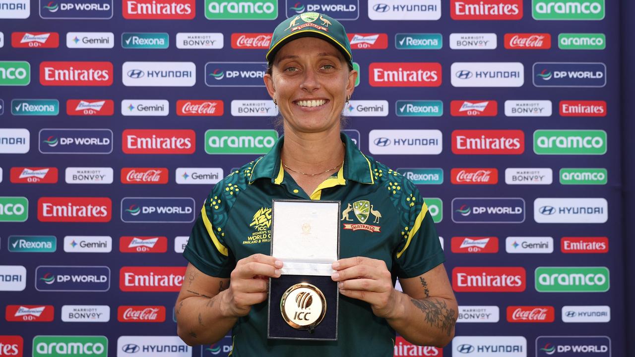 Ashleigh Gardner affair allegations with Australian cricket teammate Georgia Voll: WBBL club Sydney Sixers back star as captain amid claims