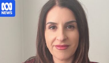 Author Randa Abdel-Fattah sues Bendigo council, La Trobe University over Bendigo Writers Festival
