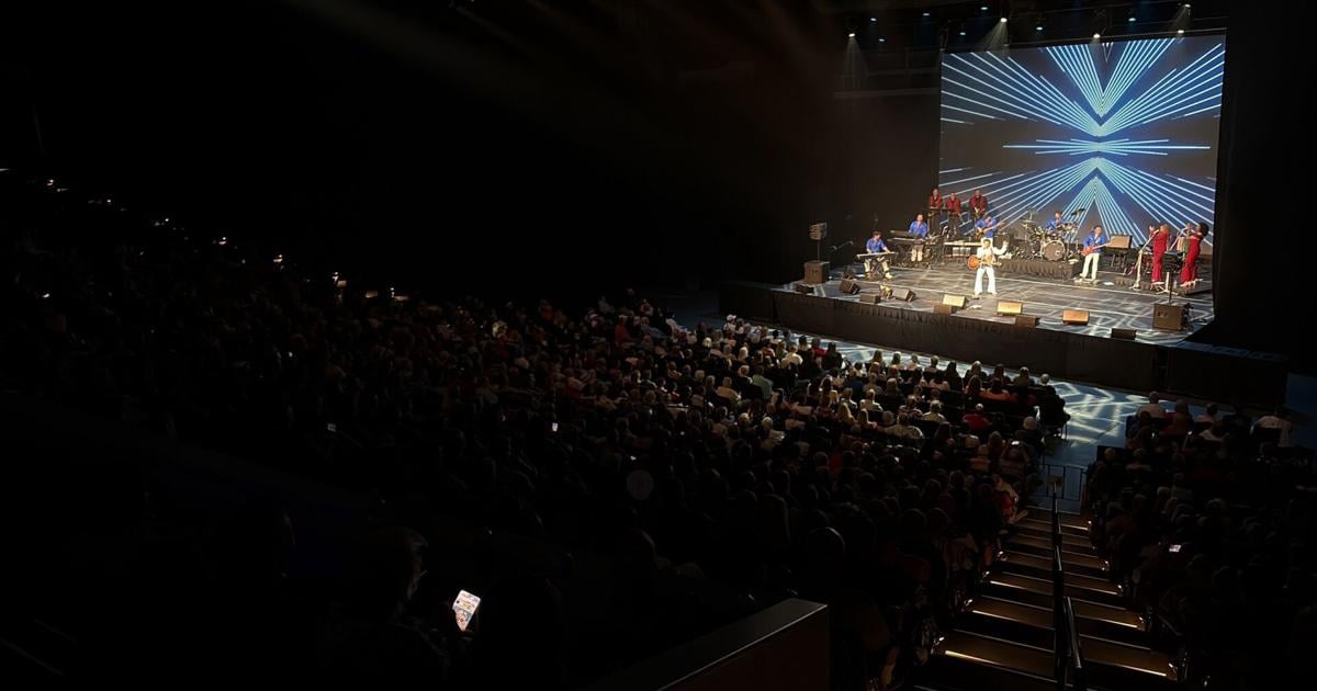 Tulsa celebrates 50th anniversary of Elvis' bicentennial concert at Mabee Center | News