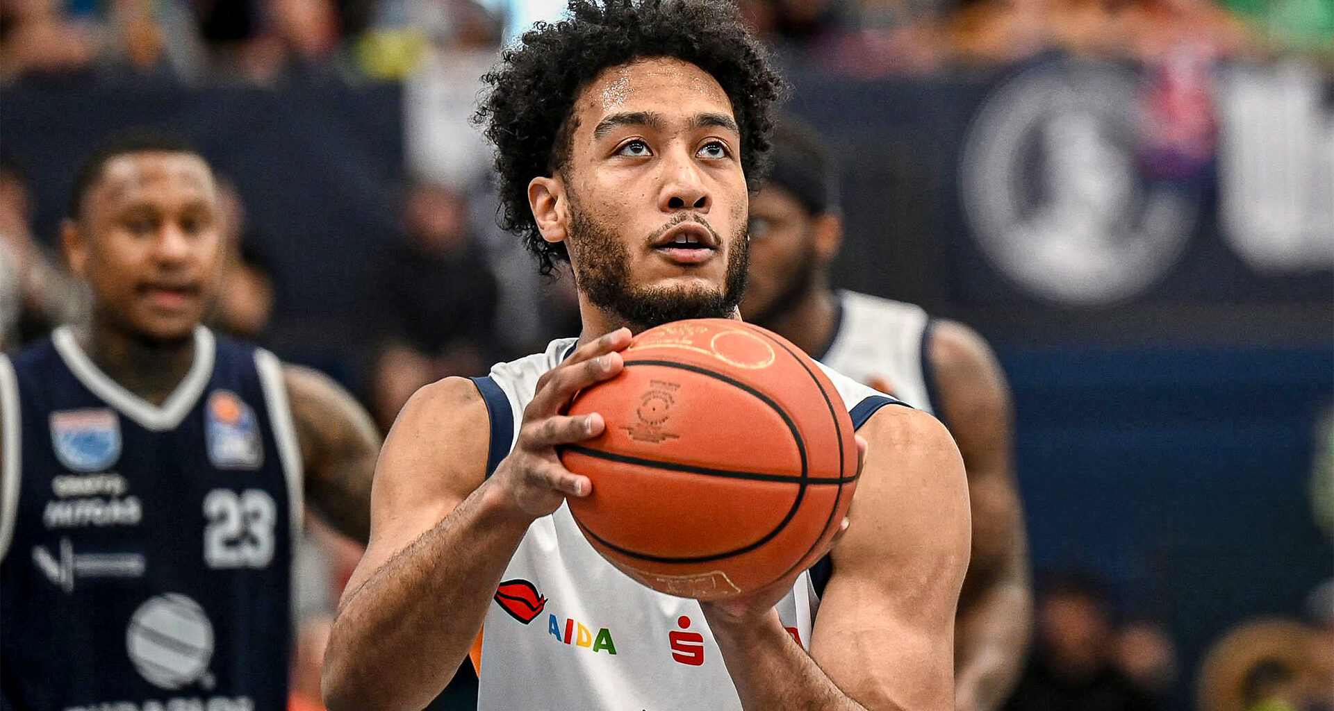 Report: Phoenix closing In on sharpshooter