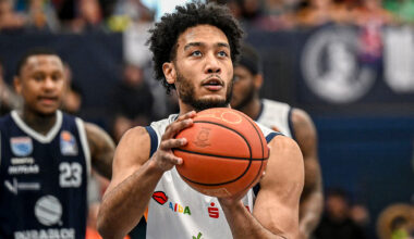 Report: Phoenix closing In on sharpshooter