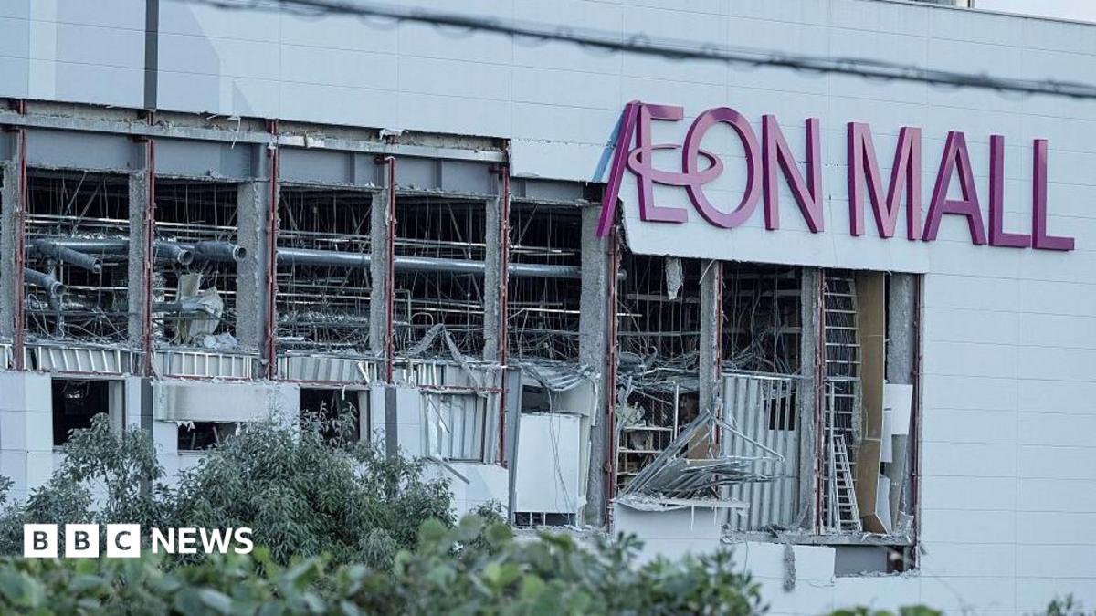 Three mall workers dead after Japanese earthquake, with at least 13 killed across country