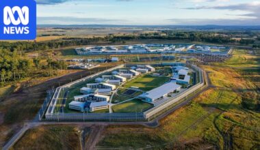 Aboriginal man, 21, dies at Clarence Correctional Centre in Grafton