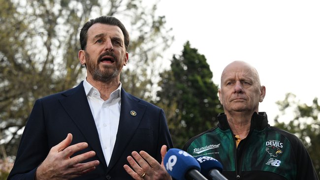 Brendon Gale and Ken Hinkley weren’t thrilled with Matthews’ comments about Tasmania.