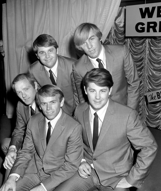 Carl Wilson, Dennis Wilson, Mike Love, Al Jardine and Brian Wilson.
